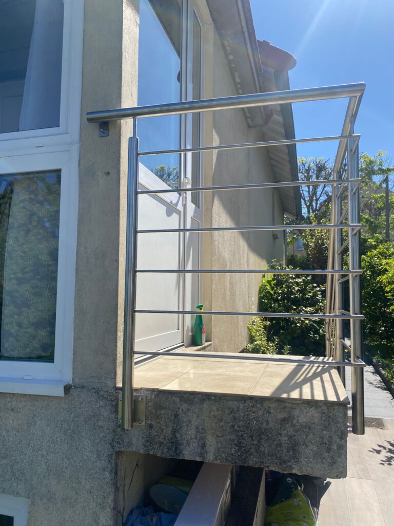 Garde-corps balcon en inox poli